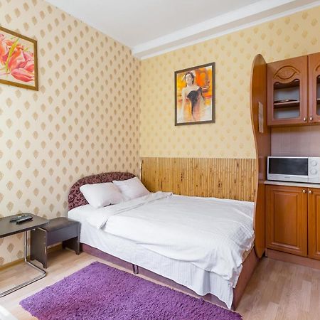 Квартира В Центрі На Вулиці Шевченка 12 Дуже Комфортна Недалеко Біля Вокзалу Lviv Exterior photo